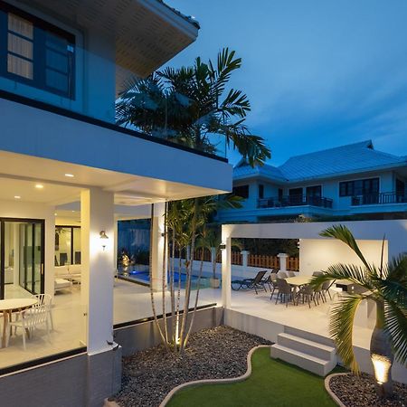 Stunning Villa With Pool And Tropical Garden HHQ Exteriér fotografie